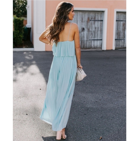 VICI Nikita Plisse Sage Jumpsuit Size Small - Picture 3 of 8
